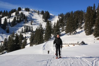 Mit Schneeschuhen